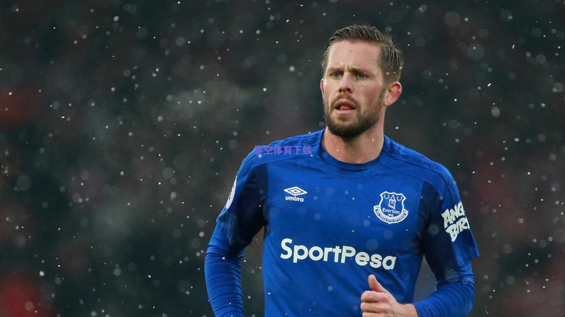 阿圭罗盛赞拉什福德巴萨生涯高光开局 称其已完美融入球队体系